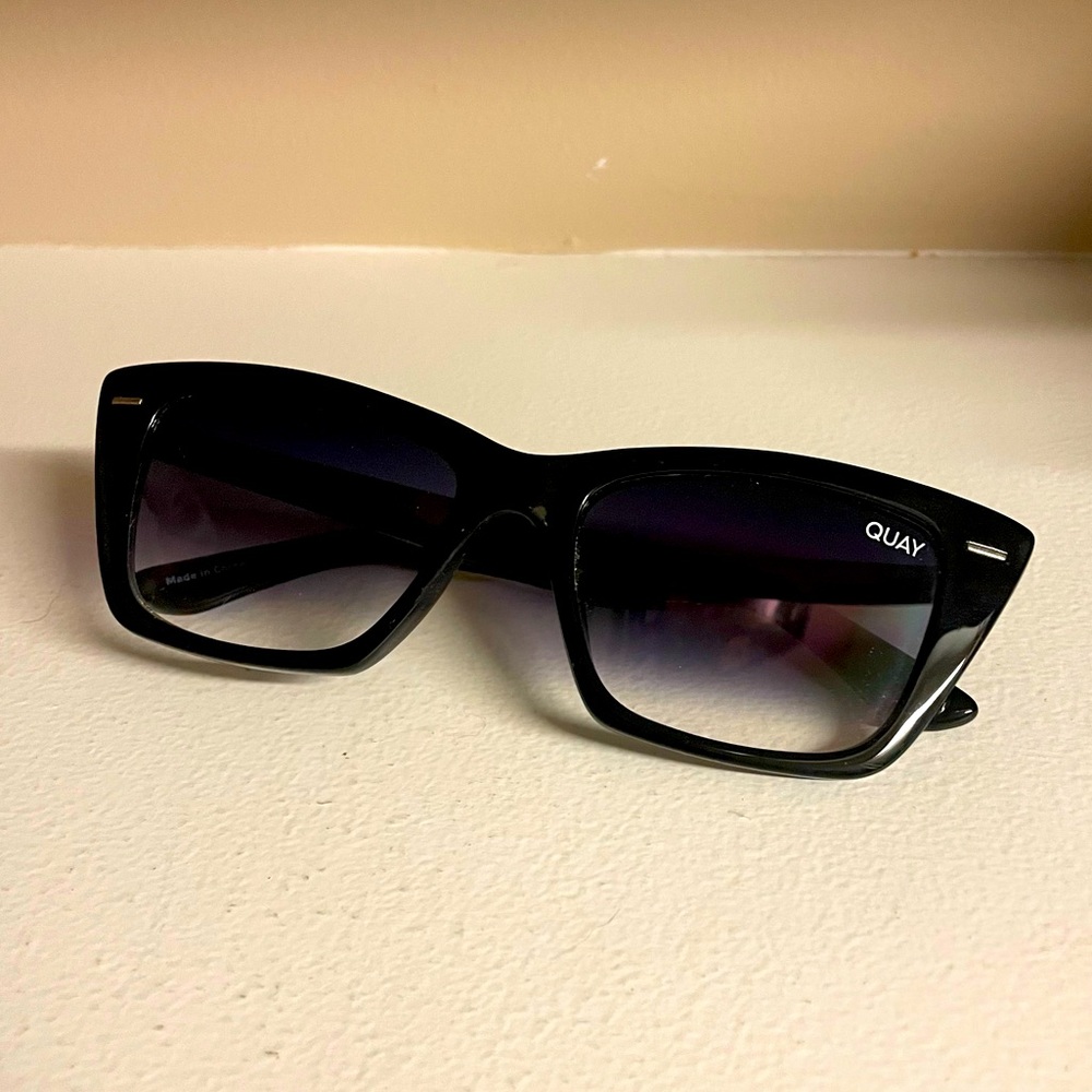 Quay Australia Sunglasses - Black Cat-Eyed sunnies